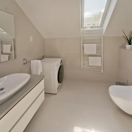 Siske Experience 3 Oenallo Apartmannal Appartement *